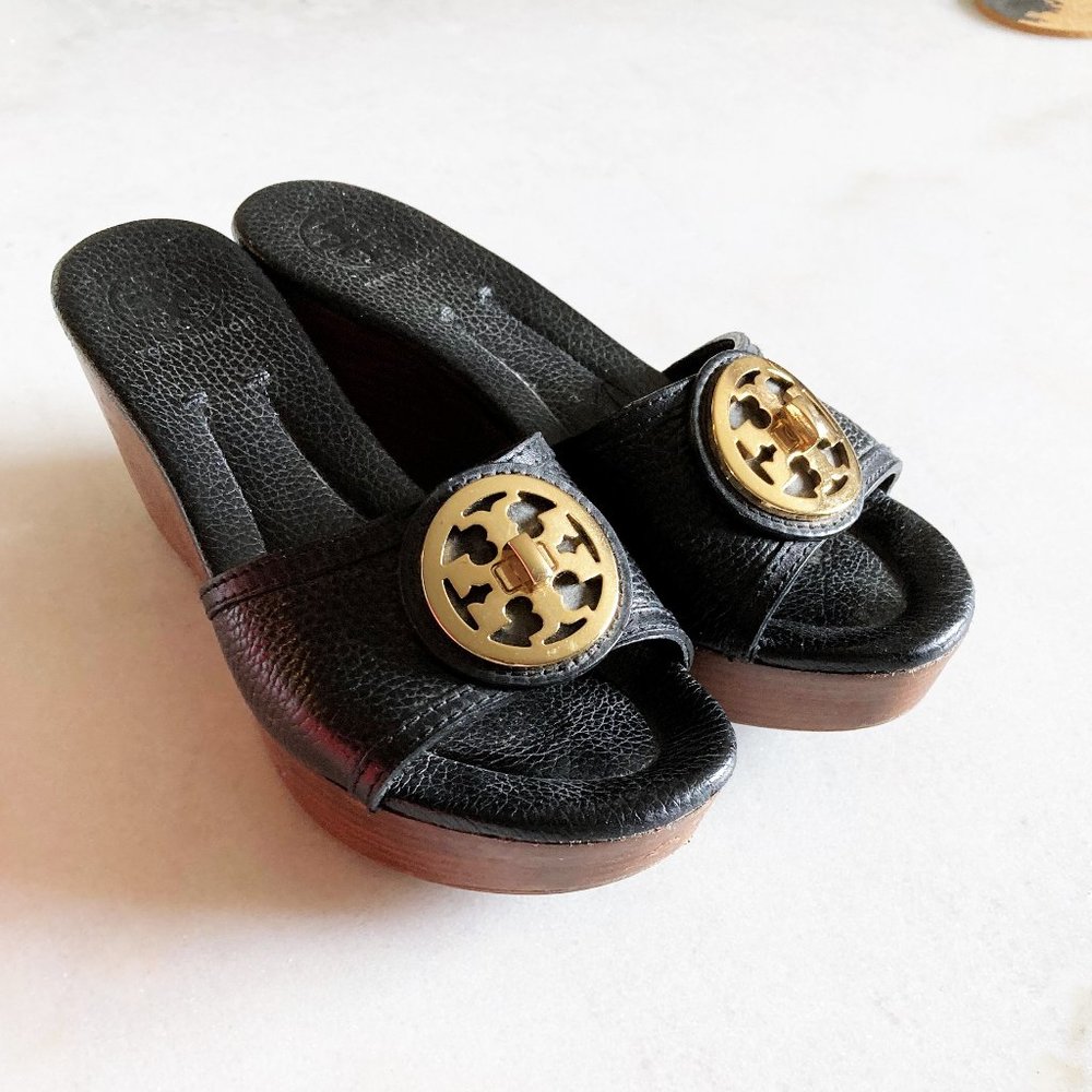 Rare Tory Burch Selma slide sandal black gold metal logo, platform wedge slides